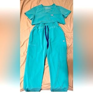Figs Scrubs XXS teal